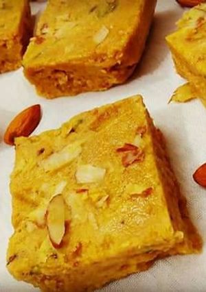 A picture of Besan Barfi.