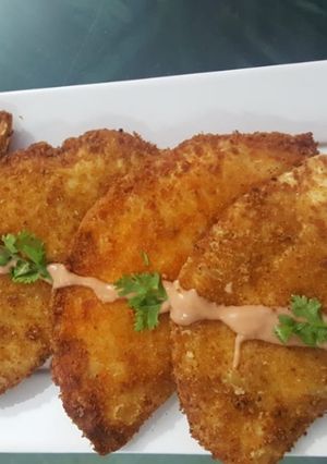 A picture of Chicken arabian puffs.