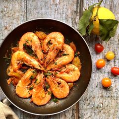 A picture of Sautéed prawns.