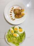 Ức gà áp chảo + salad trứng
