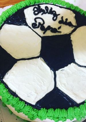 Una foto de Torta de chocolate 🍫 feliz Día del padre 👴🏻🎂