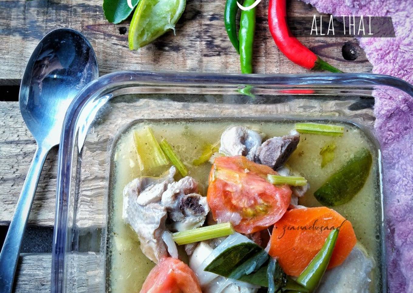Sup ayam ala thai