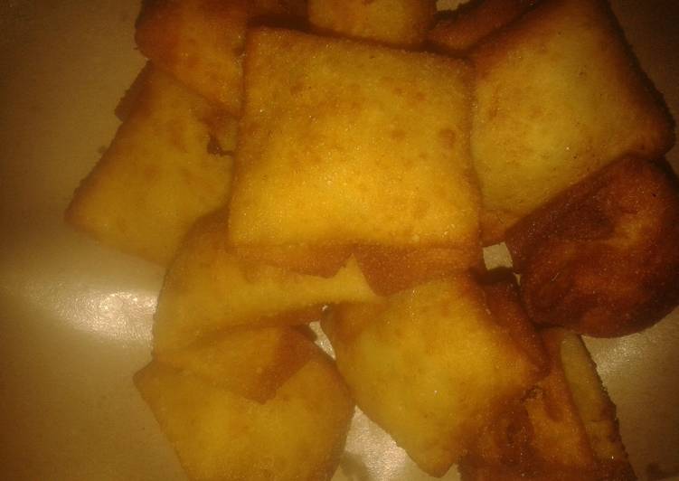 Bahan Menyiapkan Martabak telur mini Lezat