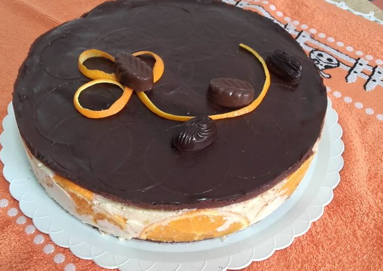 Tarta de naranja y chocolate