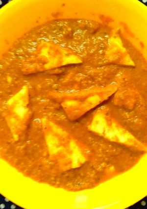 A picture of Shahi paneer.