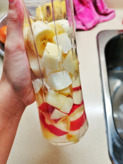 A picture of Quick Breakfast Juice.