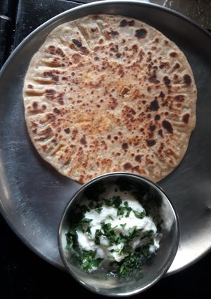 A picture of Paneer Paratha.