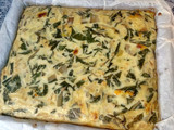 Tortilla de claras con acelgas, cebolla y chorizo de pavo