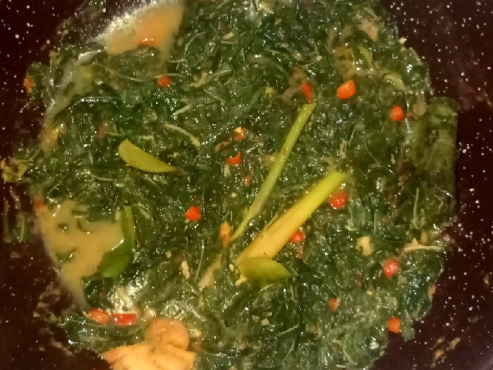 Resep Gulai Daun Singkong ala Masakan Padang, Lezat Sekali