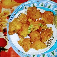 A picture of Rahu  Fish  Egg  pakoras.