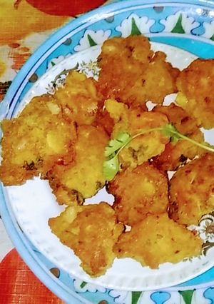 A picture of Rahu  Fish  Egg  pakoras.