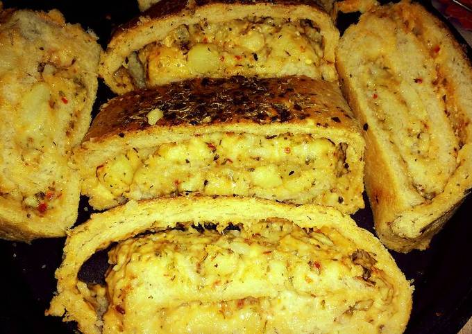 How to Prepare Award-winning Potato and cheese bread