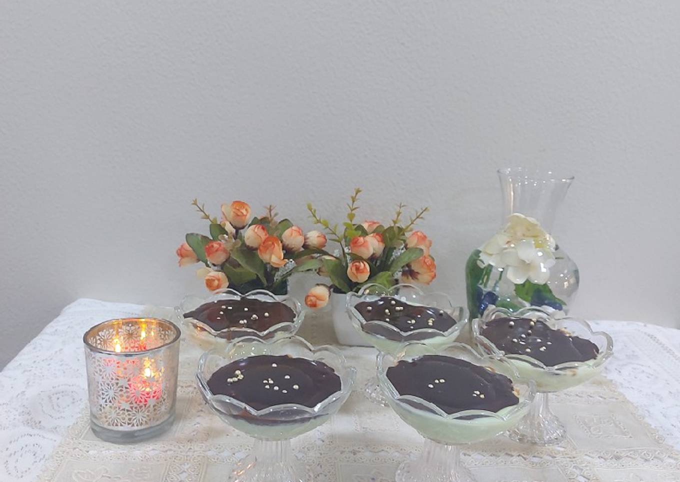 Pista custard pudding with almond chocolate pudding