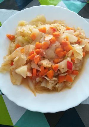 Una foto de Repollo con verduras