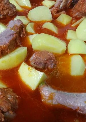 Foto principal de Guiso de Costillas con Patatas😋