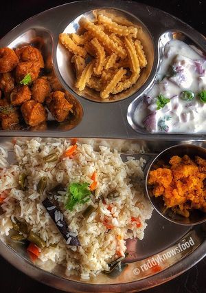 A picture of Coconut Milk Pulao with Soya fry.