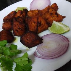 A picture of Chicken 65.