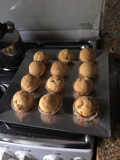 Una foto de Scones rellenos de jamón y queso