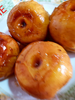 Una foto de Manzanas asadas para guarnición