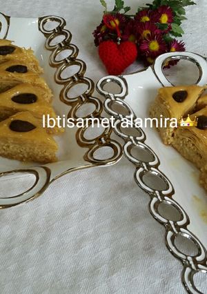 A picture of Baklava.