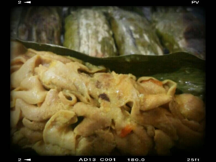 Cara Mudah Membikin Resep Pepes usus ayam bumbu kuning yang Sempurna Anti Ribet, Mantap