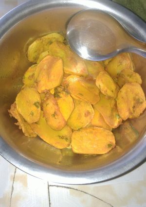 A picture of Viazi karai.