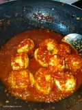 Telur bumbu habang pedas