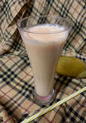 A picture of Mango milkshake.