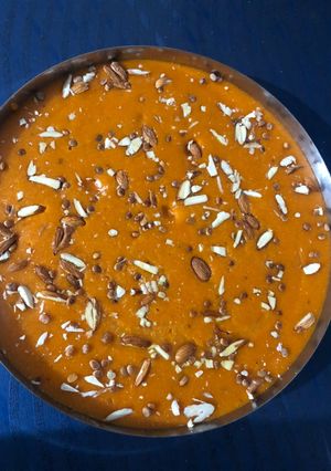 મોહનથાળ (Mohanthal Recipe In Gujarati) રેસીપી મુખ્ય ફોટો
