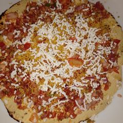 A picture of Masala papad.