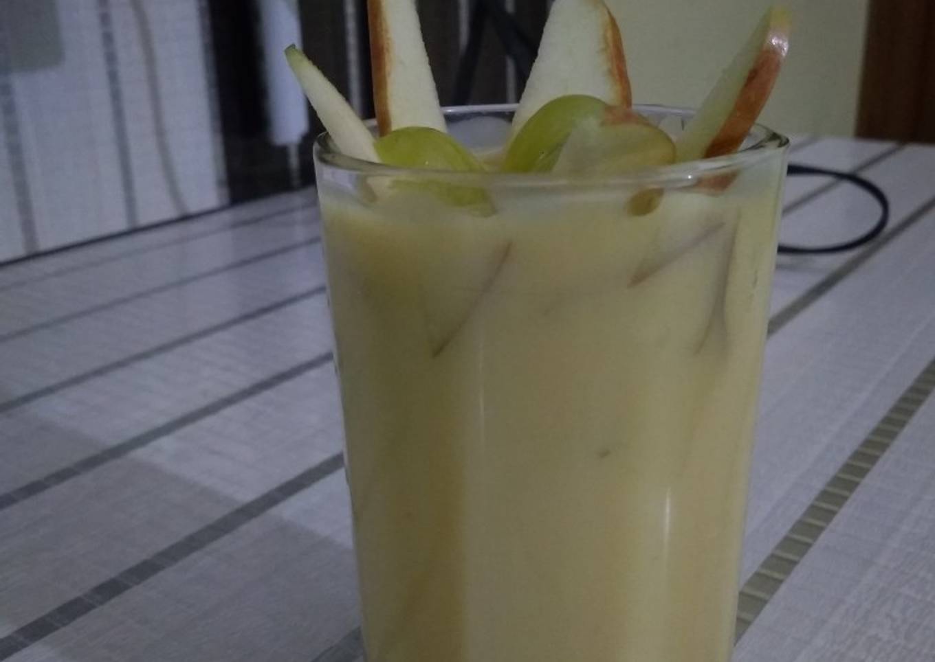 Fruit custard