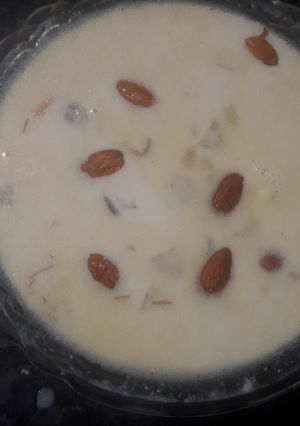 बादाम खीर (badam kheer recipe in Hindi) रेसिपी मुख्य फोटो