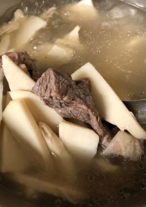 竹筍排骨湯 的食譜成品照片