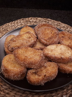 Una foto de Torrijas con leche