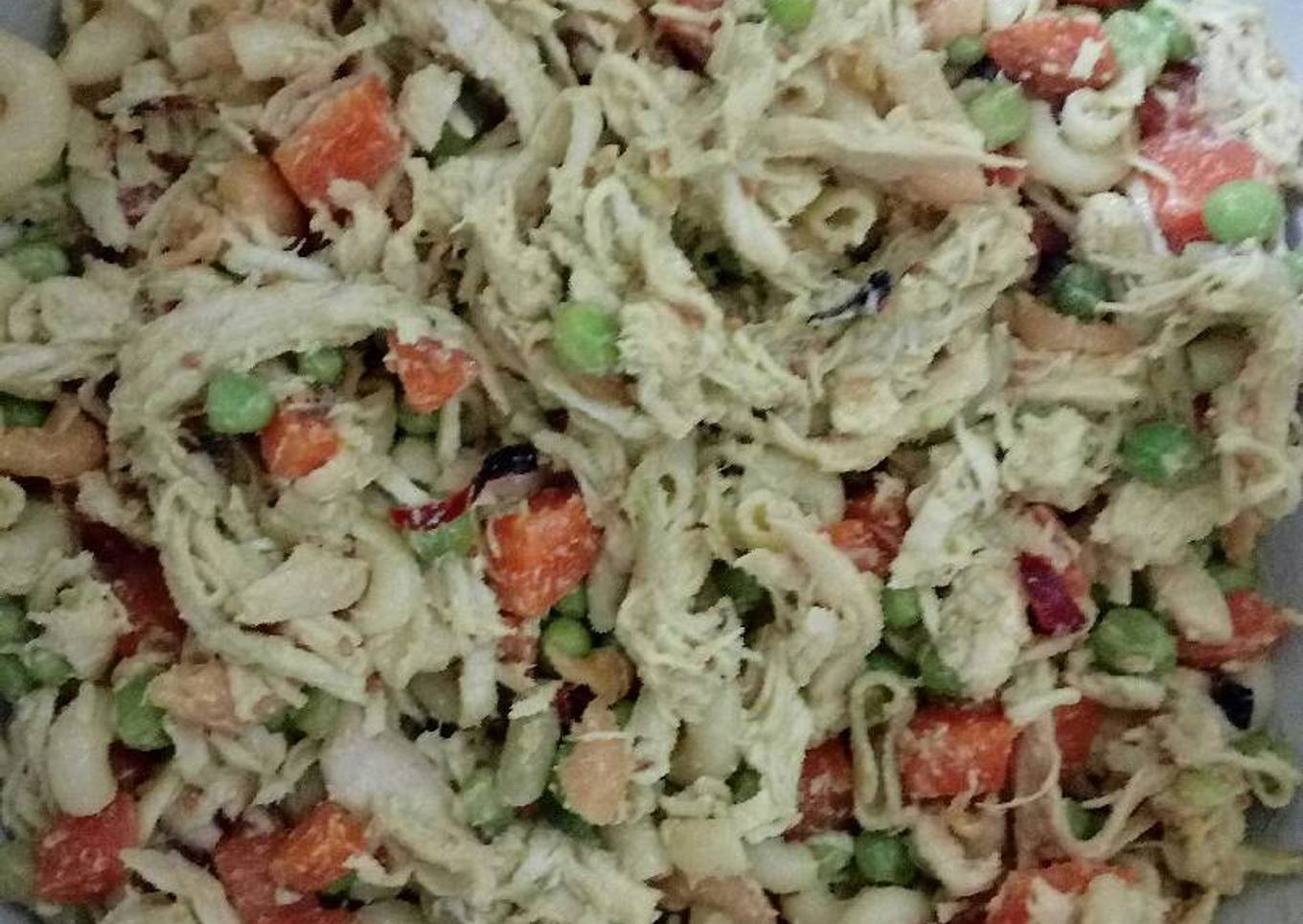 Ensalada rusa con mayonesa de aguacate