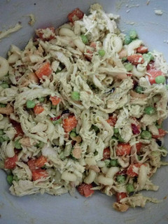 Una foto de Ensalada rusa con mayonesa de aguacate