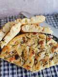 Foccacia Bawang Merah & Rosemary