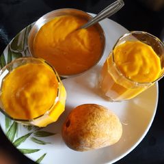A picture of Mango Milkshake.