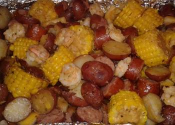 Easiest Way to Make Perfect Oven Shrimp Boil