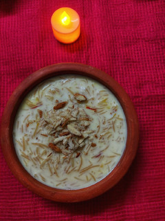 सेवई की खीर (sewai ki kheer recipe in Hindi) रेसिपी मुख्य फोटो