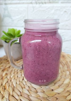 Foto resep Oat dan Smoothies (bit, murbei, kurma)