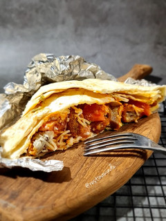 Foto resep Tortilla Wrap With Chicken Nuggets