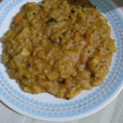 A picture of Vegetable khichdi.