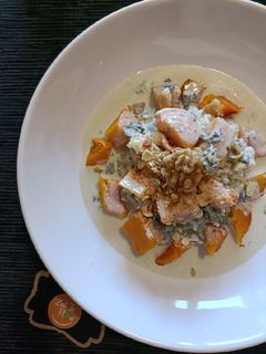 Une photo de 🍁Butternut sauce Roquefort