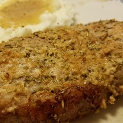 A picture of Rosemary Parmesan Pork Chops.