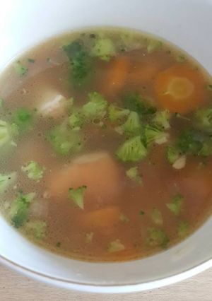 Foto resep Sop salmon brokoli mpasi 1yo+