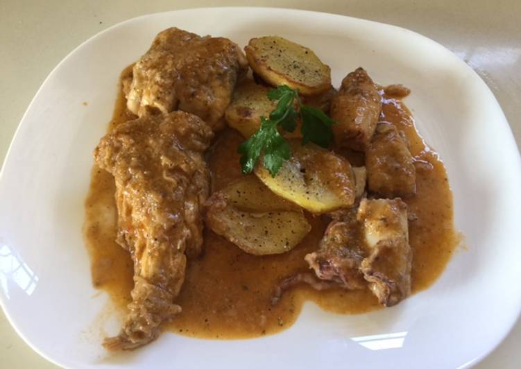 Colitas de rape con calamares