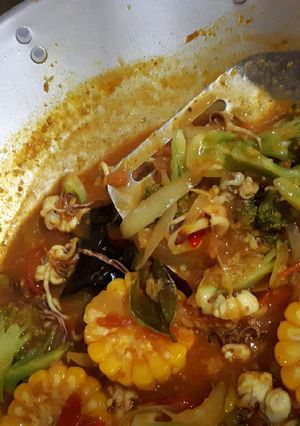 Foto resep Cumi basah saus padang ala cut the crab ❤❤