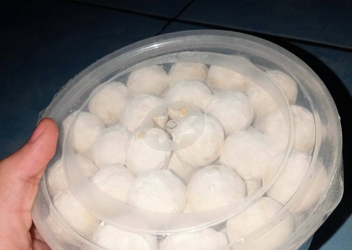 Putri salju (kue lebaran)