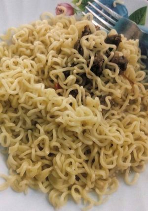 A picture of Beef with noodles.